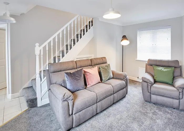 Host & Stay - Aynsley Mews